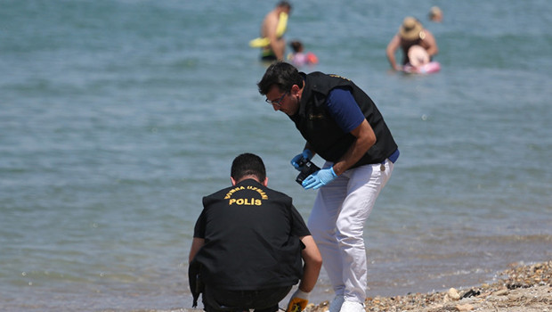 Plajda mühimmat paniği: Bomba imha uzmanları sevk edildi